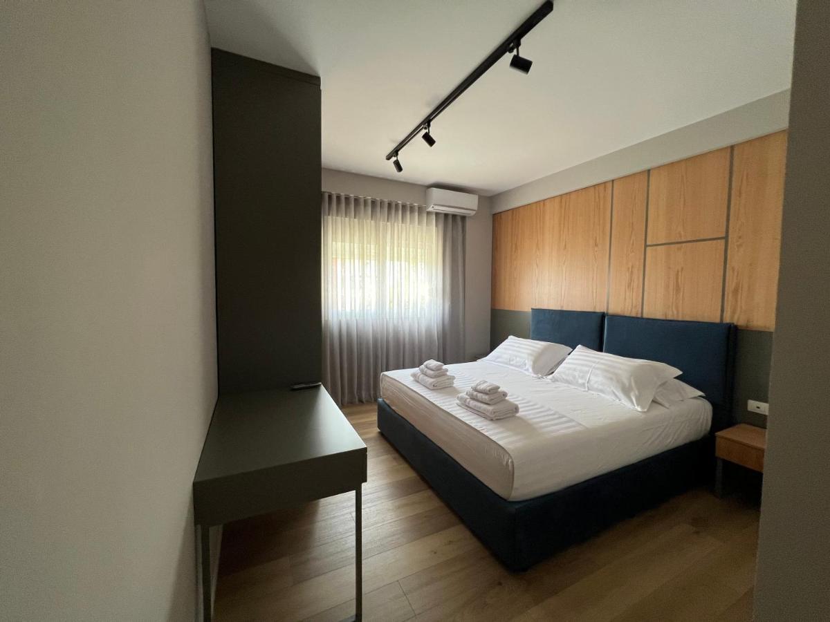 Coral Apartments Sarandë 外观 照片