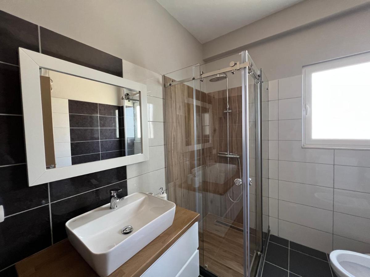 Coral Apartments Sarandë 外观 照片
